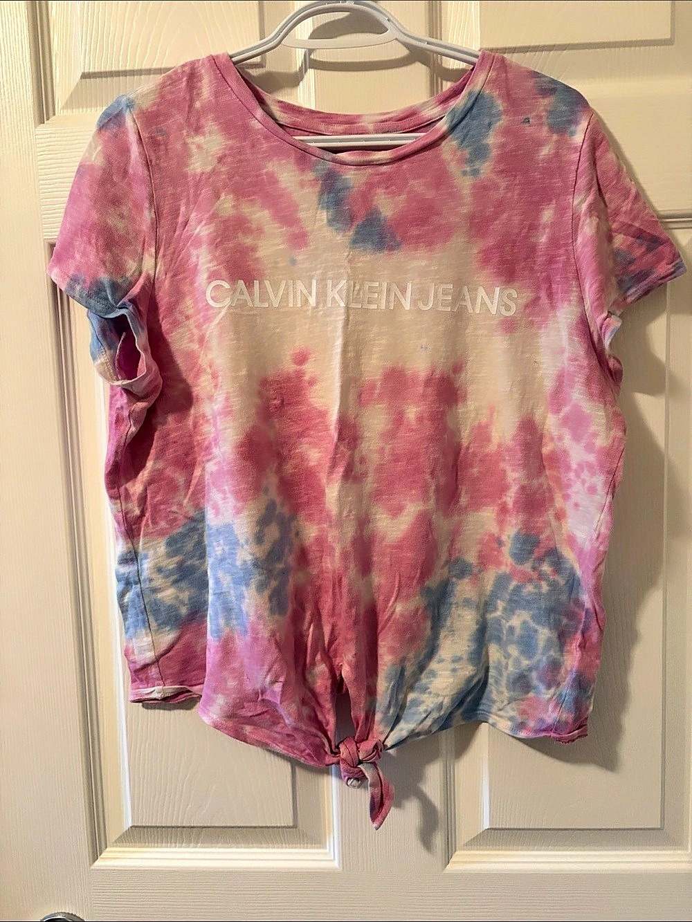 Calvin Klein Jeans Tie-Dye Short Sleeve Top in Pink & Blue